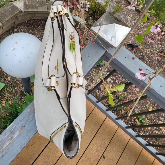 🔥SOLD🔥🆕️NWT BETH Michael🌻Kors LG Tote Shoulder bag/Ivory👜 - Picture 5 of 14